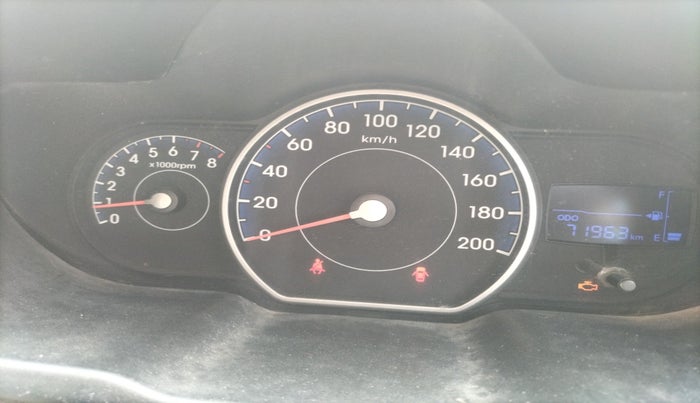 2013 Hyundai i10 SPORTZ 1.2, Petrol, Manual, 71,963 km, interior