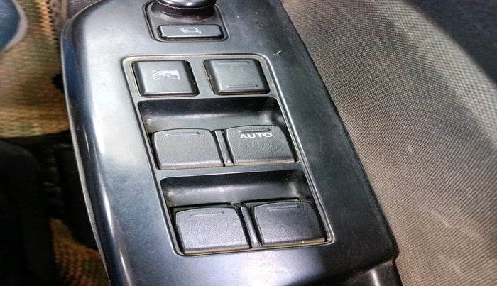 2017 Maruti Swift VXI, Petrol, Manual, 73,499 km, interior