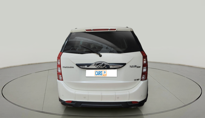 2015 Mahindra XUV500 W10, Diesel, Manual, 79,707 km, exterior