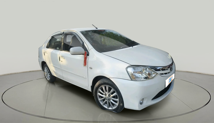 2011 Toyota Etios V, Petrol, Manual, 1,25,608 km, exterior