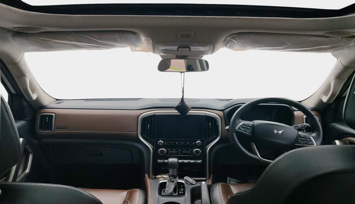 2022 Mahindra SCORPIO-N Z8 L DIESEL AT 2WD 7 STR, Diesel, Automatic, 76,019 km, interior