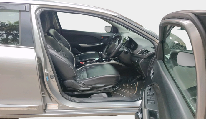 2017 Maruti Baleno ALPHA PETROL 1.2, Petrol, Manual, 35,385 km, interior