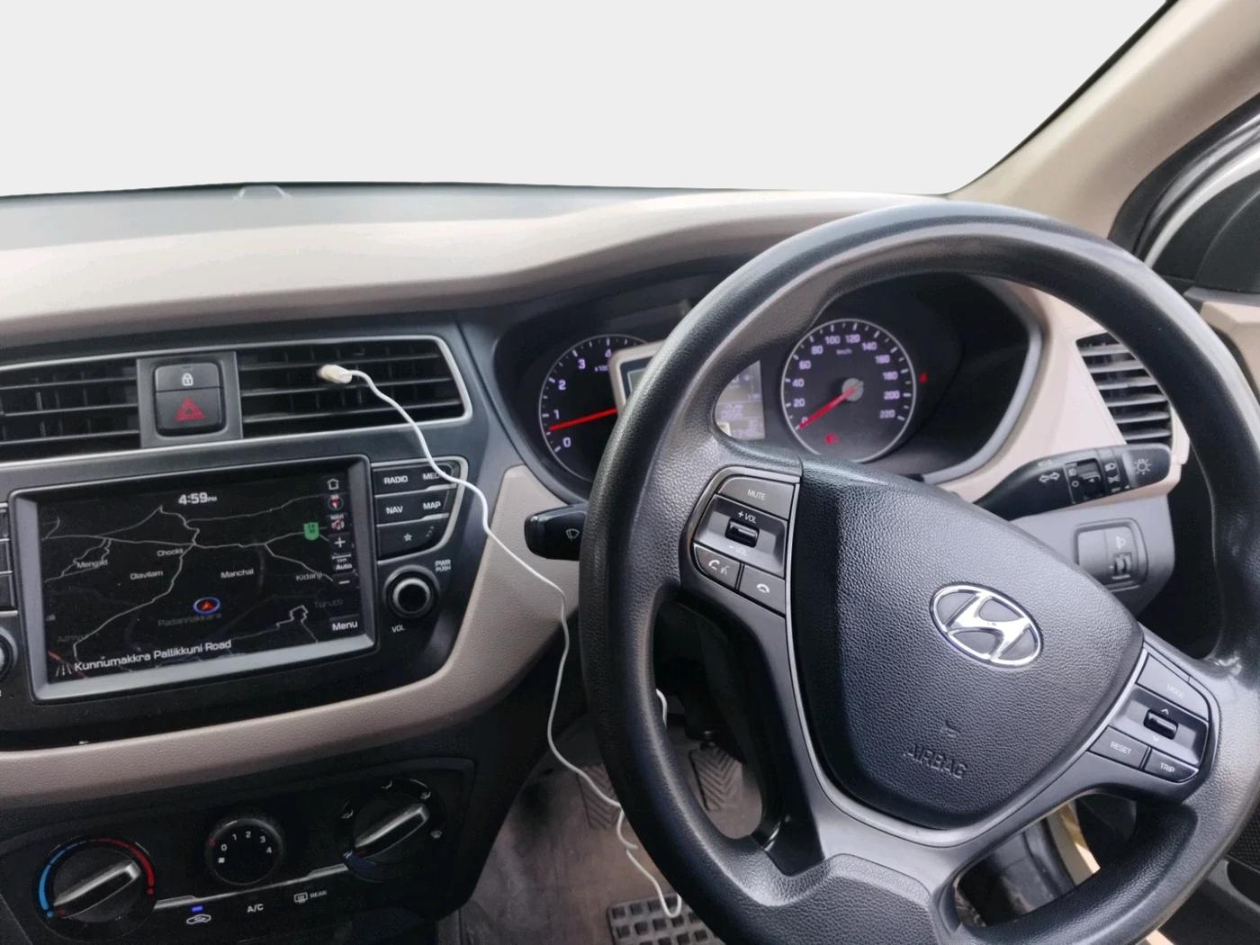 2019 Hyundai Elite i20 SPORTZ PLUS 1.2, Petrol, Manual, 1,33,486 km, interior