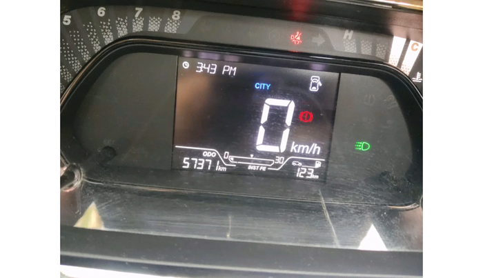 2021 Tata NEXON XM SUNROOF PETROL, Petrol, Manual, 57,371 km, interior