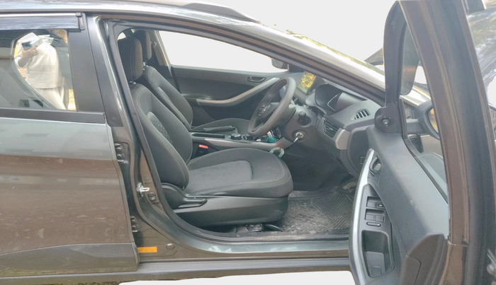 2021 Tata NEXON XM SUNROOF PETROL, Petrol, Manual, 57,371 km, interior