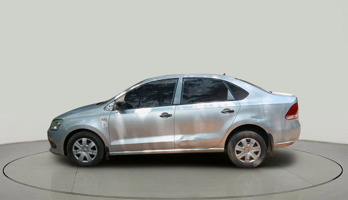 2011 Volkswagen Vento TRENDLINE 1.6, Petrol, Manual, 1,20,208 km, exterior