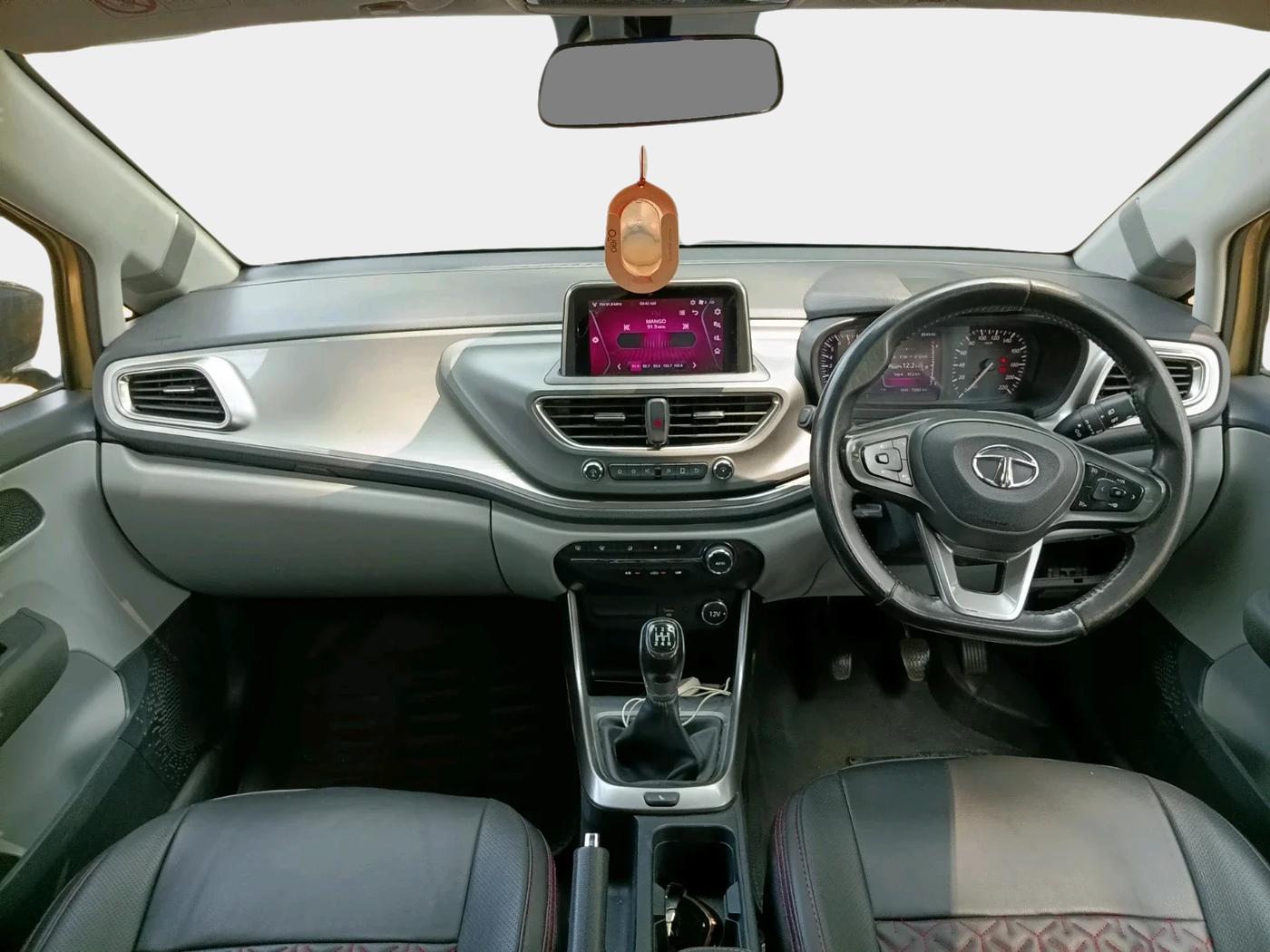2020 Tata ALTROZ XZ PETROL, Petrol, Manual, 75,553 km, interior