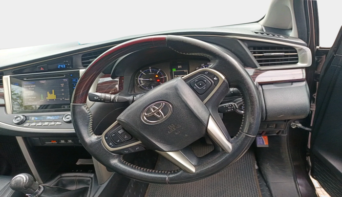 2018 Toyota Innova Crysta 2.4 ZX 7 STR, Diesel, Manual, 1,16,213 km, interior