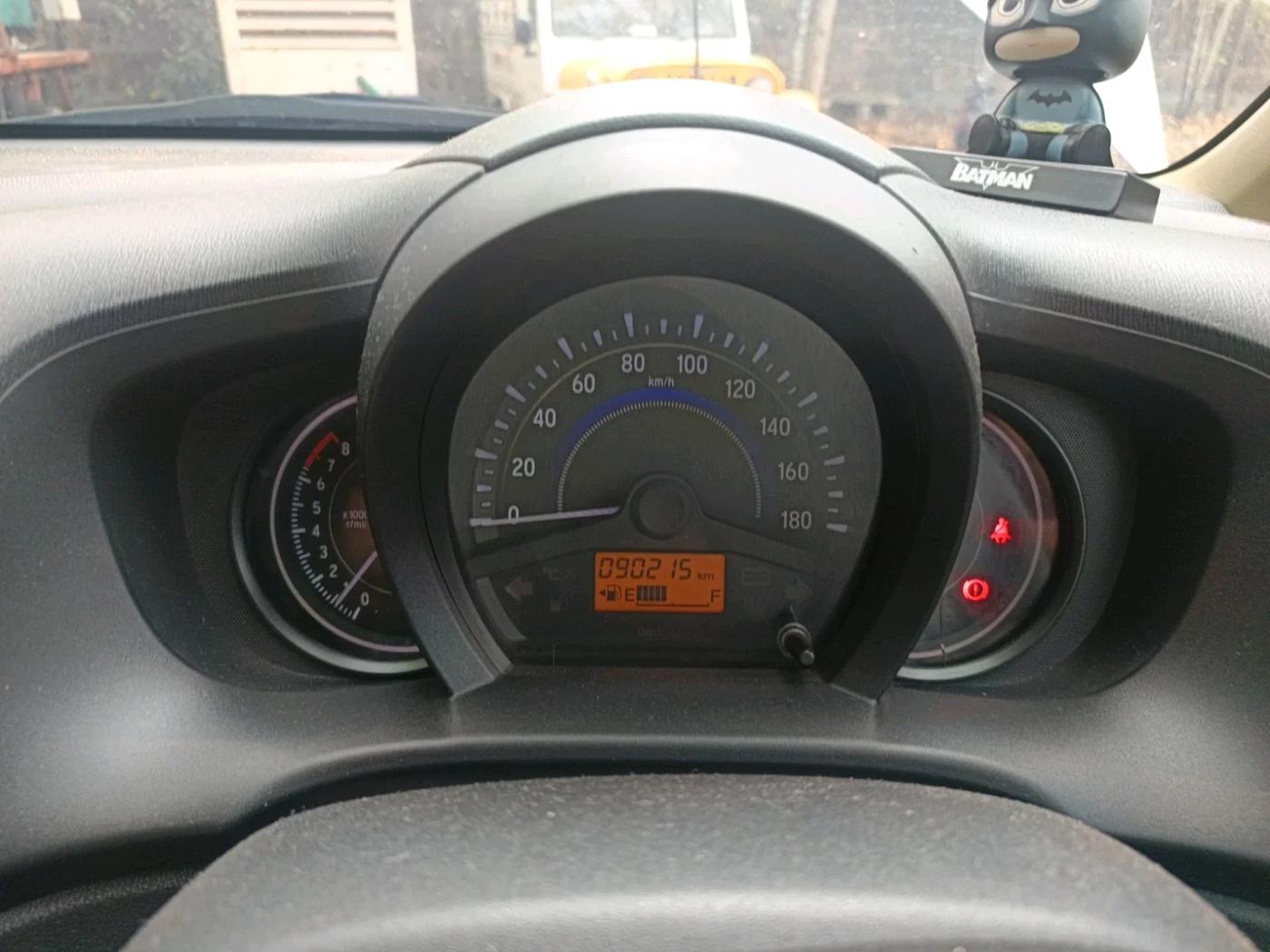 2014 Honda Brio S MT, Petrol, Manual, 90,215 km, interior