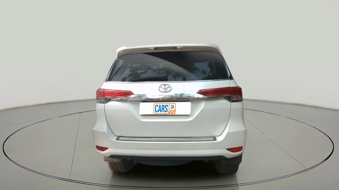 2017 Toyota Fortuner 2.8 4X2 AT, Diesel, Automatic, 1,08,000 km, exterior