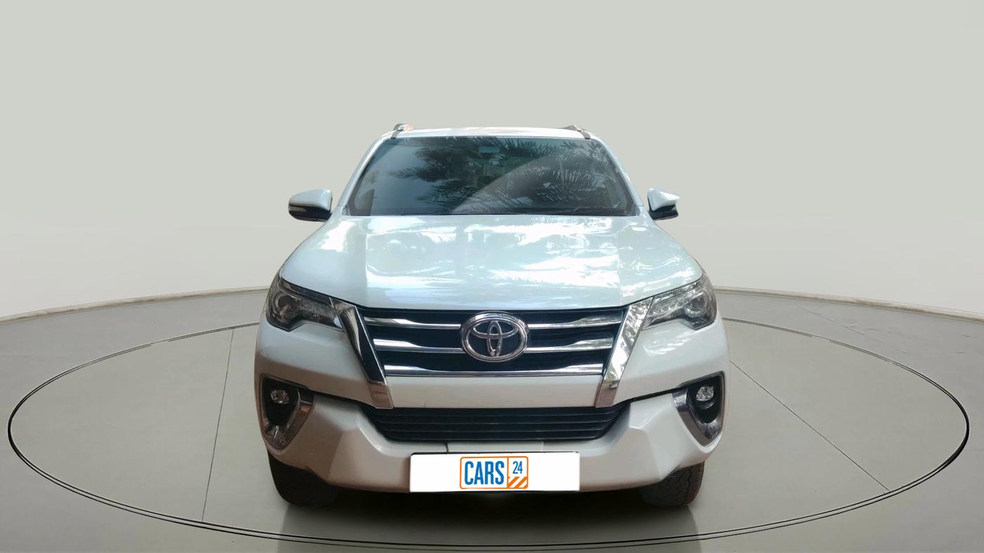 2017 Toyota Fortuner 2.8 4X2 AT, Diesel, Automatic, 1,08,000 km, exterior