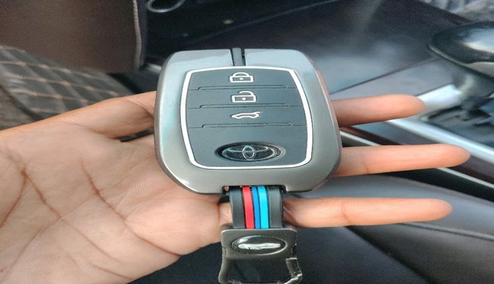 2017 Toyota Fortuner 2.8 4X2 AT, Diesel, Automatic, 1,07,032 km, interior