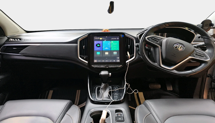 2019 MG HECTOR SHARP 1.5 DCT PETROL, Petrol, Automatic, 30,607 km, interior