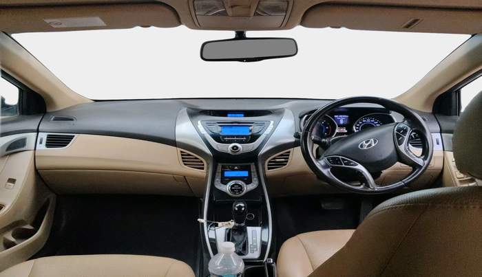 2014 Hyundai New Elantra 1.6 SX AT DIESEL, Diesel, Automatic, 1,52,123 km, interior
