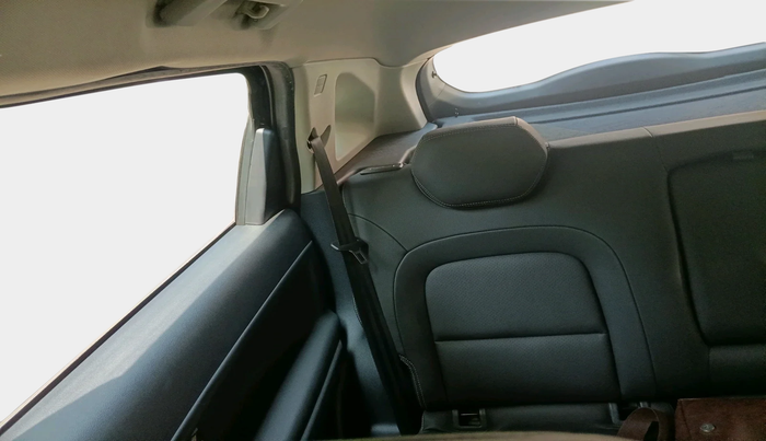 2021 Tata Harrier XZA 2.0L DARK EDITION, Diesel, Automatic, 49,993 km, interior