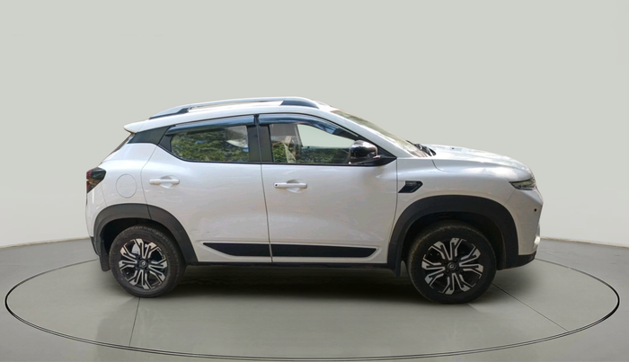 2022 Renault Kiger RXZ MT, Petrol, Manual, 43,367 km, exterior