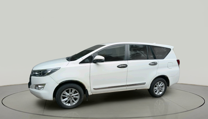 2017 Toyota Innova Crysta 2.4 VX 8 STR, Diesel, Manual, 2,54,892 km, exterior