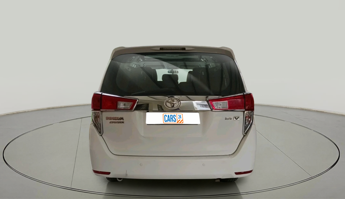 2017 Toyota Innova Crysta 2.4 VX 8 STR, Diesel, Manual, 2,54,892 km, exterior