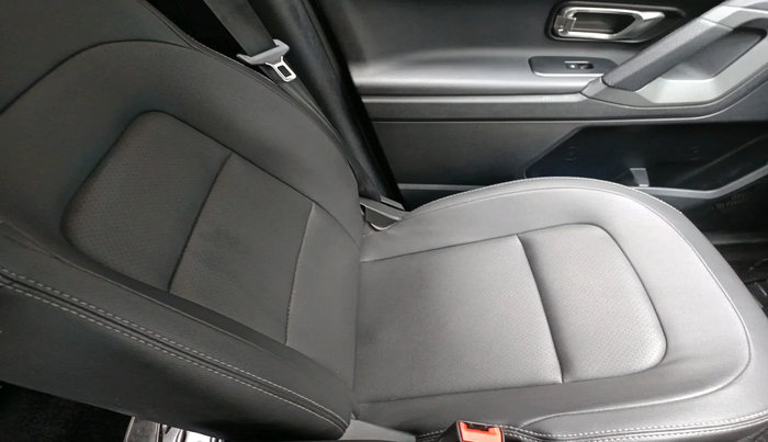 2021 Tata Harrier XZA 2.0L DARK EDITION, Diesel, Automatic, 50,032 km, interior