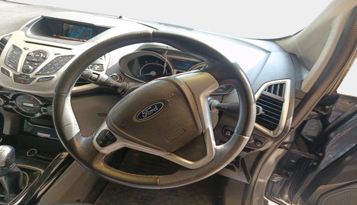 2016 Ford Ecosport TITANIUM 1.5L DIESEL, Diesel, Manual, 1,04,797 km, interior