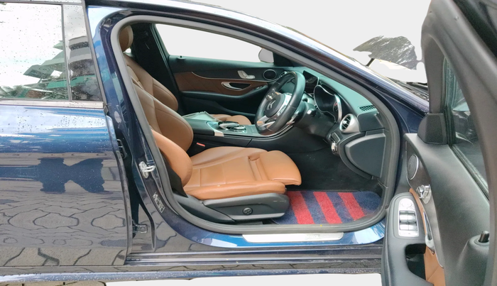 2019 Mercedes Benz C Class 300d AMG line, Diesel, Automatic, 67,964 km, interior