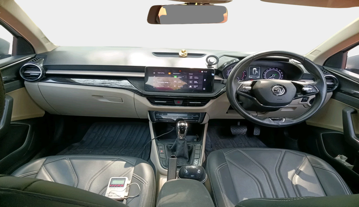 2022 Skoda SLAVIA AMBITION 1.0L TSI AT, Petrol, Automatic, 41,294 km, interior