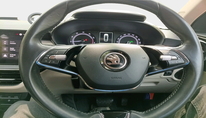 2022 Skoda SLAVIA AMBITION 1.0L TSI AT, Petrol, Automatic, 41,294 km, interior