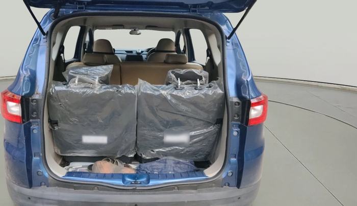 2020 Renault TRIBER RXE MT, Petrol, Manual, 22,300 km, exterior