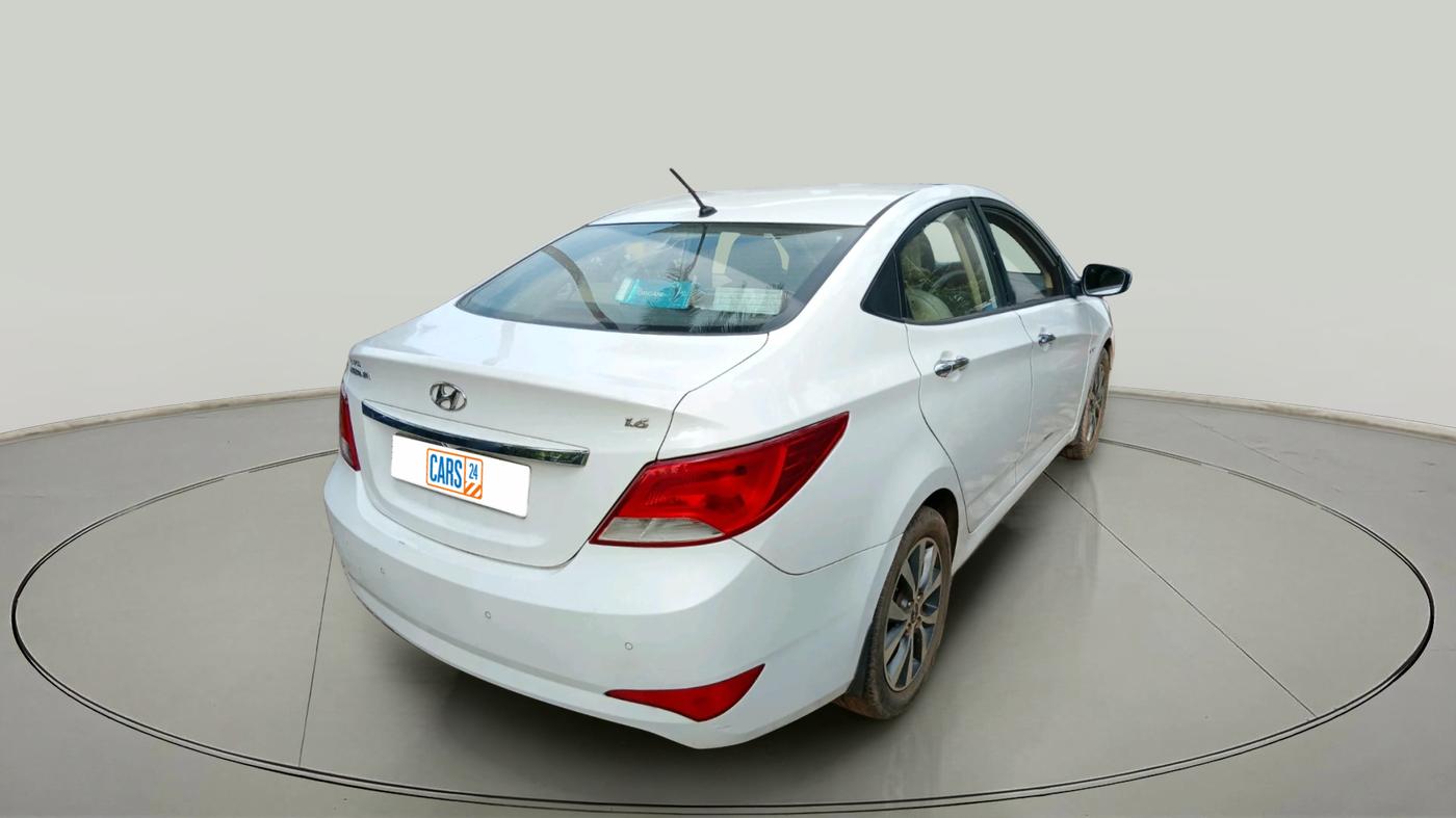 2015 Hyundai Verna FLUIDIC 4S 1.6 VTVT S(O), Petrol, Manual, 75,134 km, exterior