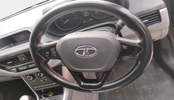 2018 Tata NEXON XM DIESEL, Diesel, Manual, 1,48,900 km, interior