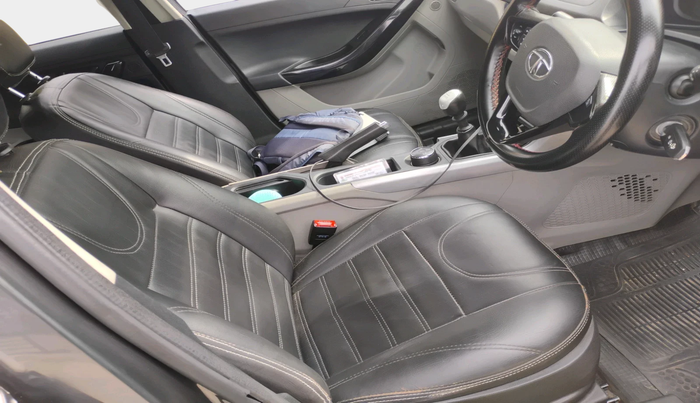 2018 Tata NEXON XM DIESEL, Diesel, Manual, 1,48,900 km, interior