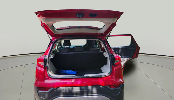 2020 Mahindra XUV300 W8 1.5 DIESEL, Diesel, Manual, 1,06,802 km, exterior