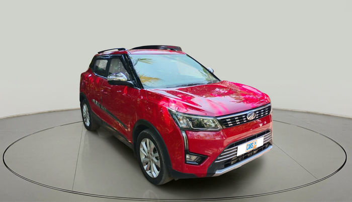 2020 Mahindra XUV300 W8 1.5 DIESEL, Diesel, Manual, 1,06,802 km, exterior