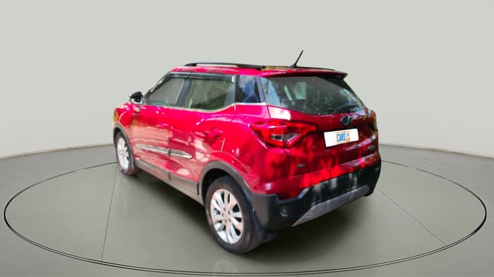 2020 Mahindra XUV300 W8 1.5 DIESEL, Diesel, Manual, 1,06,802 km, exterior