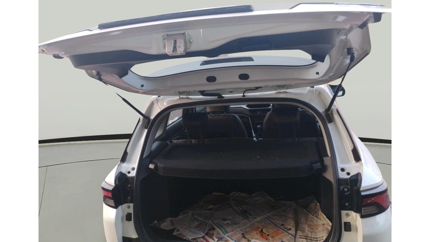 2023 Maruti BREZZA ZXI SMART HYBRID , Petrol, Manual, 24,387 km, exterior