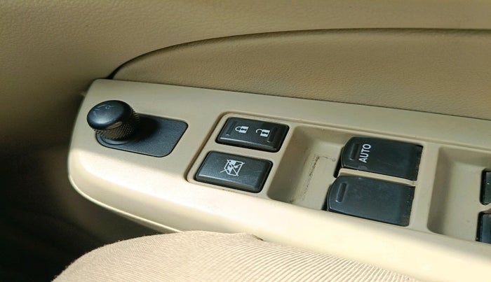 2016 Maruti Ciaz VDI+ SHVS, Diesel, Manual, 1,30,445 km, interior