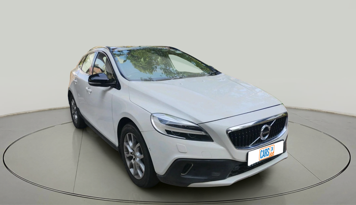 2016 Volvo V40 Cross Country D3, Diesel, Automatic, 95,779 km, exterior