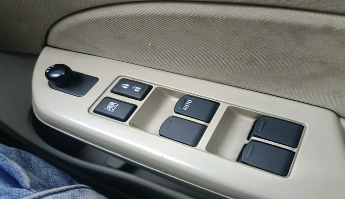 2012 Maruti Swift Dzire ZDI, Diesel, Manual, 1,42,318 km, interior