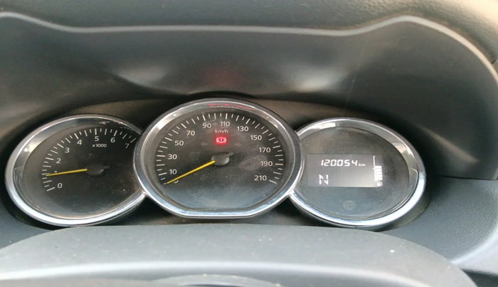 2016 Renault Duster 110 PS RXZ 4X2 AMT DIESEL, Diesel, Automatic, 1,20,054 km, interior