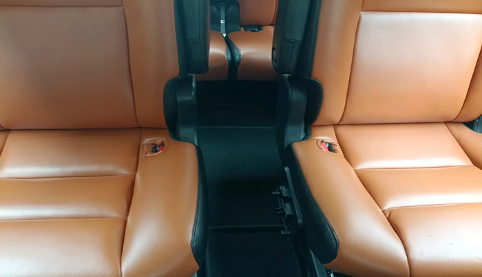 2018 Toyota Innova Crysta 2.4 VX 7 STR, Diesel, Manual, 1,03,000 km, interior