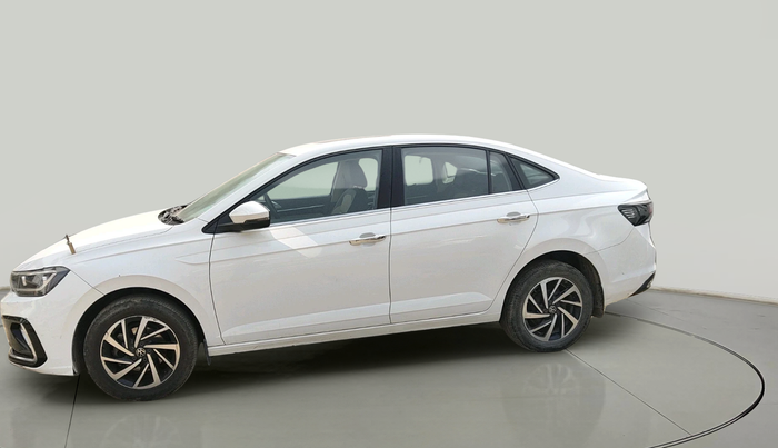 2022 Volkswagen VIRTUS TOPLINE TSI 1.0 MT, Petrol, Manual, 87,177 km, exterior