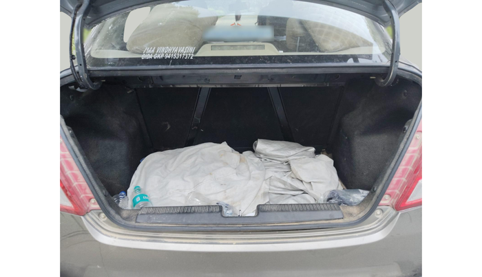2017 Maruti Dzire VXI, Petrol, Manual, 2,02,655 km, exterior