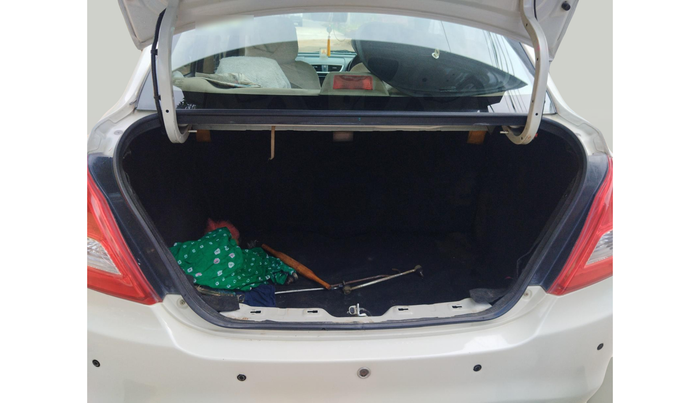 2015 Maruti Swift Dzire VXI, Petrol, Manual, 76,406 km, exterior