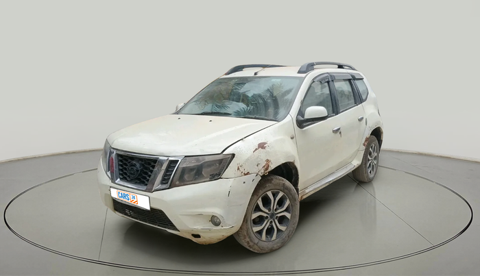 2014 Nissan Terrano XL (D), Diesel, Manual, 1,75,087 km, exterior