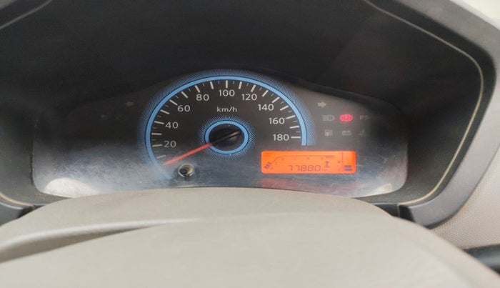 2017 Datsun Redi Go T (O), Petrol, Manual, 77,880 km, interior