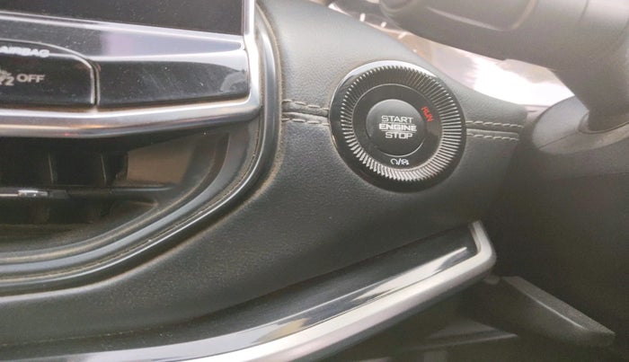 2021 Jeep Compass LIMITED (O) 2.0 DIESEL 4X4 AT, Diesel, Automatic, 1,13,417 km, interior