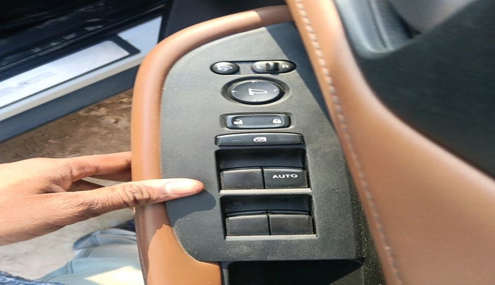 2023 Honda ELEVATE ZX MT, Petrol, Manual, 1,15,667 km, interior