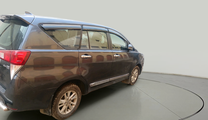 2017 Toyota Innova Crysta 2.4 GX 8 STR, Diesel, Manual, 1,65,058 km, exterior