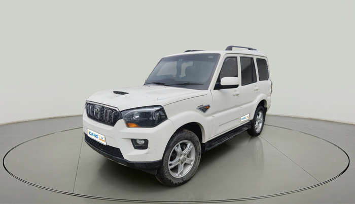 2015 Mahindra Scorpio S8, Diesel, Manual, 1,57,588 km, exterior