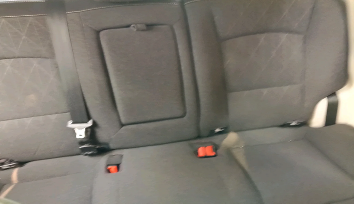 2024 Mahindra XUV 3XO AX5 1.2 L TCMPFi, Petrol, Manual, 26,838 km, interior